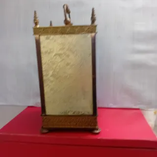 Reloj de mesa antiguo