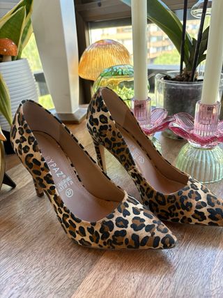 Zapatos tacón leopardo MARYPAZ talla 37