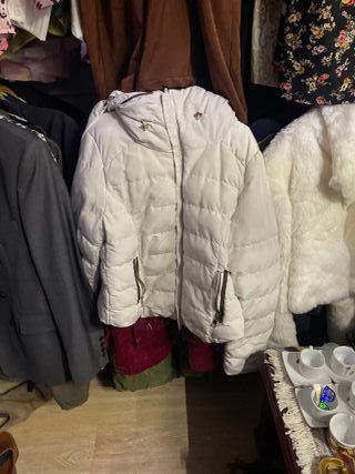Chaqueta acolchada mujer blanca