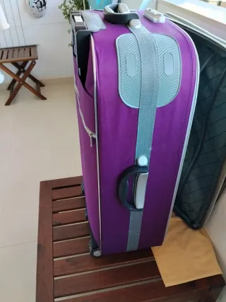 Maleta de viaje morada 30x46x72