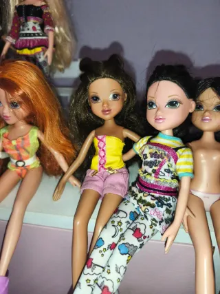 Lote 7 Muñecas Moxie