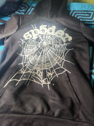 Sudadera Negra con Diseño de Telaraña Spider