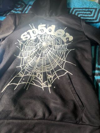 Sudadera Negra con Diseño de Telaraña Spider