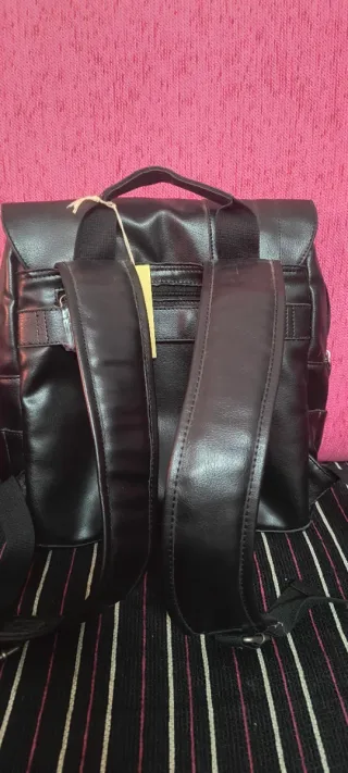 Mochila Matties Negra Elegante
