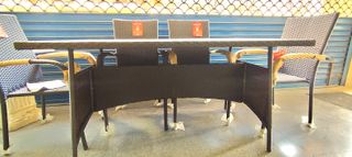 Mesa y 4 Sillas Terraza Ratán Marrón