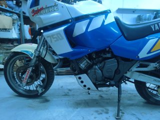 Yamaha Super Tenere 750