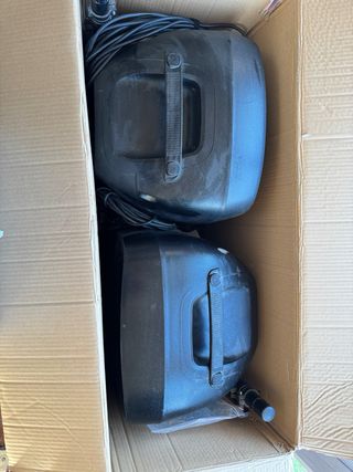 Altavoces Vonyx 1000W 15” con trípodes