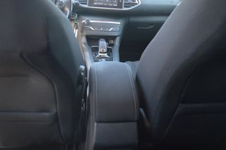 PEUGEOT 308 SW 1.5 BlueHDi S&S Active Pack EAT8 13