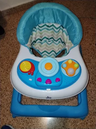 Carro de bebé y accesorios