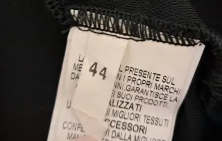 Abito Corte dei Gonzaga nero con dettagli sabbia