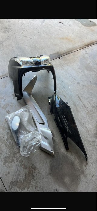Frontal Yamaha XMAX