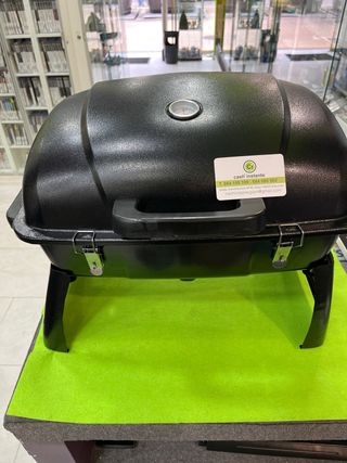 Barbacoa de sobremesa con 4 bombonas