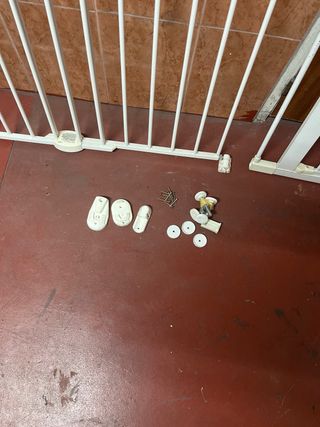 Barreras de seguridad MUNCHKIN para niños