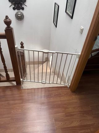 Barreras de seguridad MUNCHKIN para niños