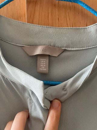 Blusa H&M azul claro