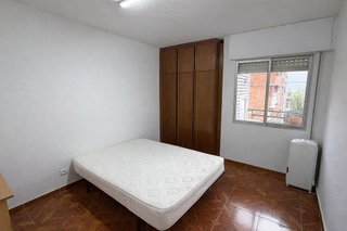 Piso en venta en Villayuventus-Renfe en Parla