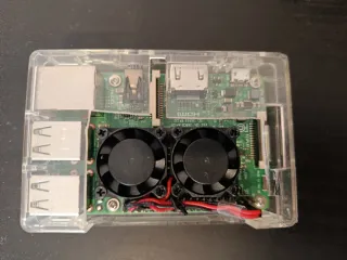 Raspberry Pi3b con ventiladores + carcasa + mandos