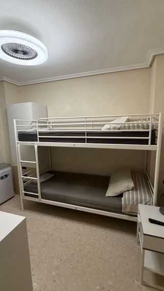 Litera metálica IKEA blanca + 2 colchones