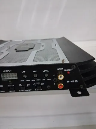 VIETA N-4110 Amplificador