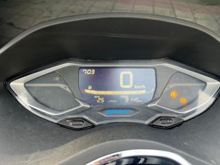 Honda PCX 2022 Gris 9145kms