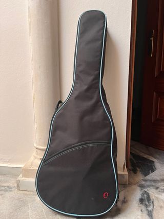 Guitarra Alhambra Made in Spain