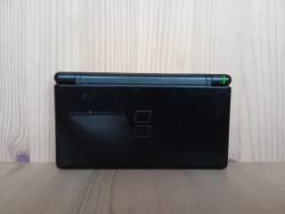 Nintendo DS Lite Negra + Juegos y Accesorios