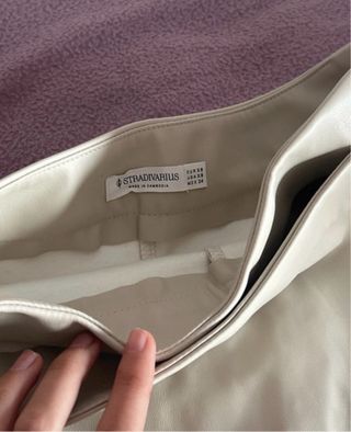 Falda pantalón cuero beige