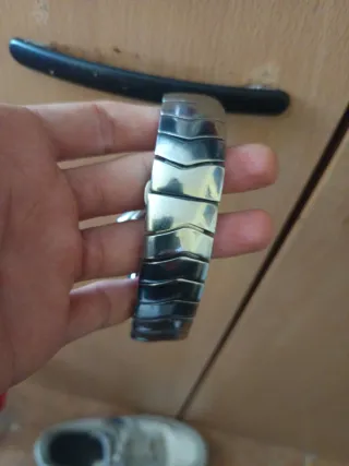 Reloj  moderno marca denvosi  Acero Negro y Plata