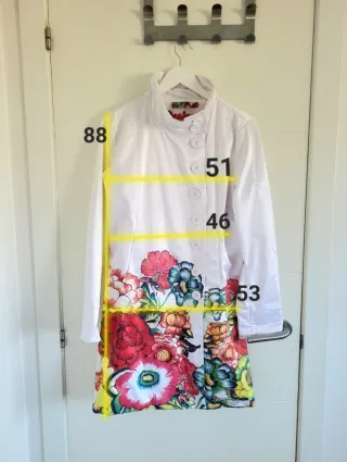 Gabardina Desigual Talla 42 Flores