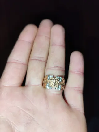 Anillo de oro 18 K