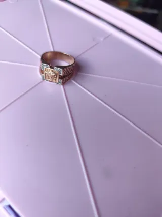 Anillo de oro 18 K