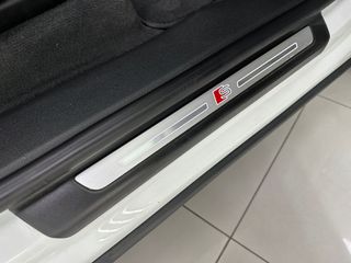 Audi Q8 50 TDI 210kW Black Line Plus quattro tip