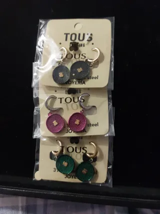 Pendientes Tous Osito Negro y Dorado 3 pares color