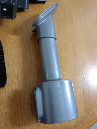 Soporte aspiradora Conga Cecotec 880 Titanium