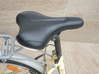 Bicicleta Monty City-3 color crema