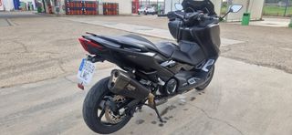 Yamaha T-Max 560 ABS Negra