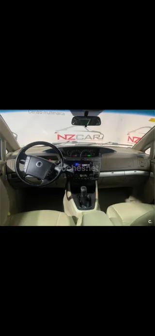 SsangYong Rodius 2006