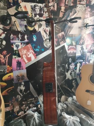 (Nueva) Guitarra Clasica Admira (Malaga-EC)