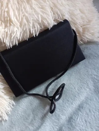 Bolso de mano negro