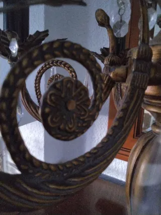 Lámpara Candelabro Dorada y Transparente