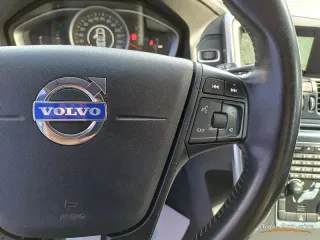 VOLVO XC60 2.0 D3 KINETIC