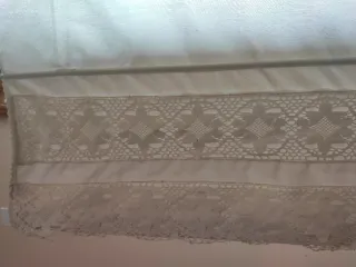 Estor beige de tela 1,34 de alto x 0,94 de ancho