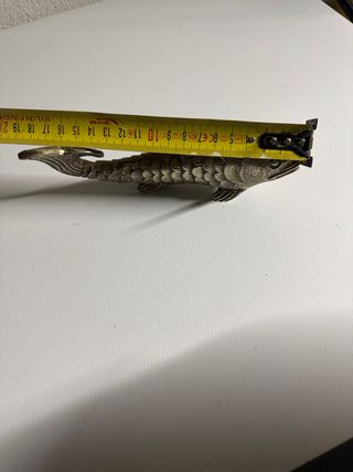 Pesce d'argento decorativo