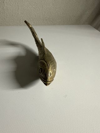 Pesce d'argento decorativo