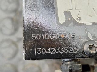 Bomba elevadora de volvo 110706 5010615919 fh 500