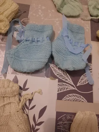 Scarpine lana e cotone neonato fatte a mano