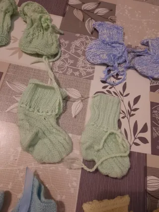Scarpine lana e cotone neonato fatte a mano