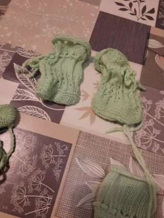 Scarpine lana e cotone neonato fatte a mano