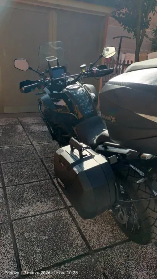 CFMOTO 700 MT Adventure Nera