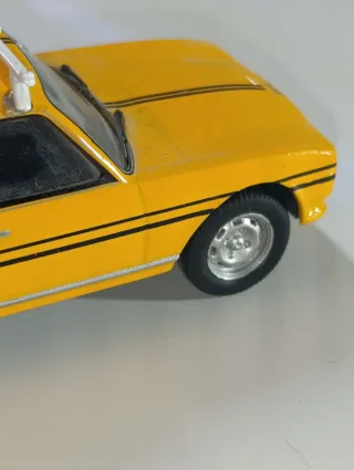 PEUGEOT 504 DE 1977 TAXI LAGOS 1/43 ALTAYA